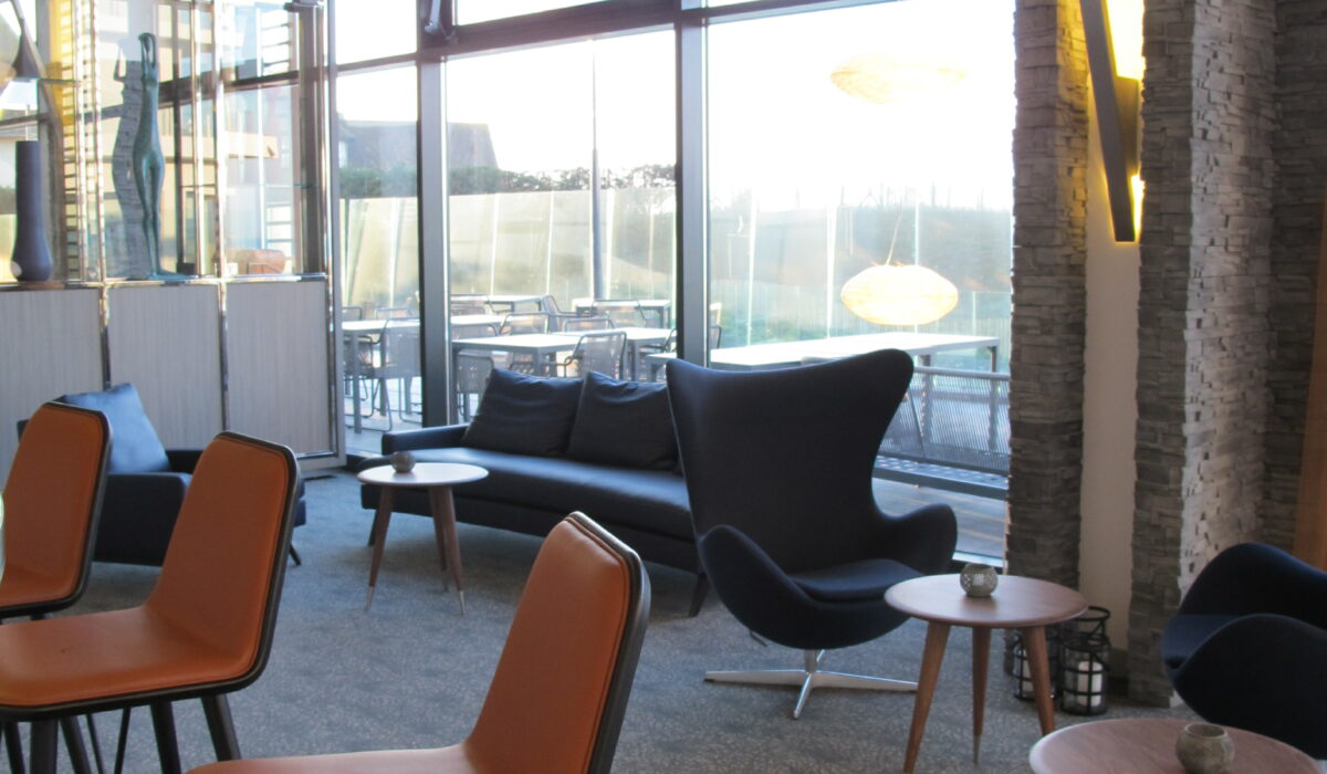 THALAZUR - Ameublement d'un hôtel; espace bar, restauration - CABOURG (15)