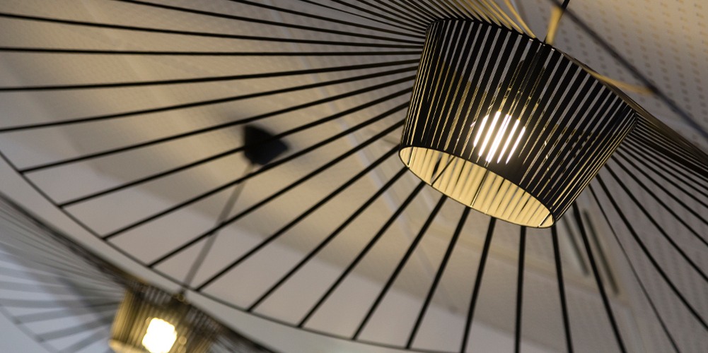 lampe design vertigo petite friture hôtel thalazur baie des Anges Antibes