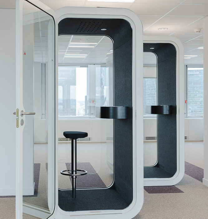PWC - Aménagement open space et espace de détente, mobilier ergonome et design  - Hauts-de-Seine (92) (7)