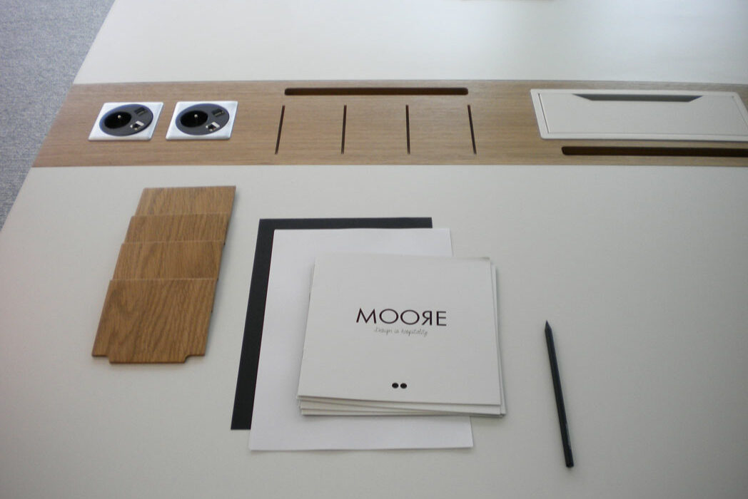 ELEPHANT - Mobilier sur mesure : casiers, alcôves acoustique, table projet - PARIS (75) (5)
