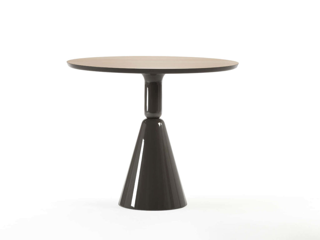 pion-round-table-sancal-259347-rel9a1f54f1