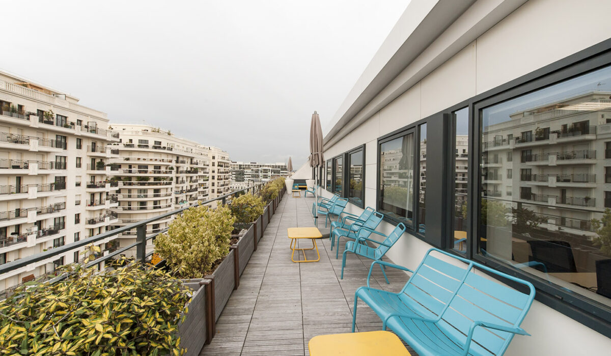 MY MEDIA - Aménagement salle de réunion, espace lounge, bureaux connectés  - Hauts-de-Seine (92) (5)