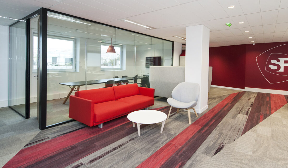 MY MEDIA - Aménagement salle de réunion, espace lounge, bureaux connectés  - Hauts-de-Seine (92) (12)