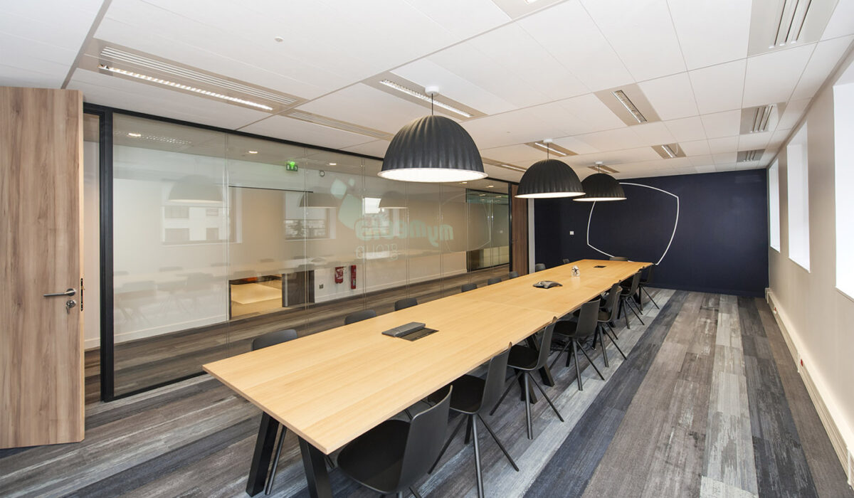 MY MEDIA - Aménagement salle de réunion, espace lounge, bureaux connectés  - Hauts-de-Seine (92) (16)