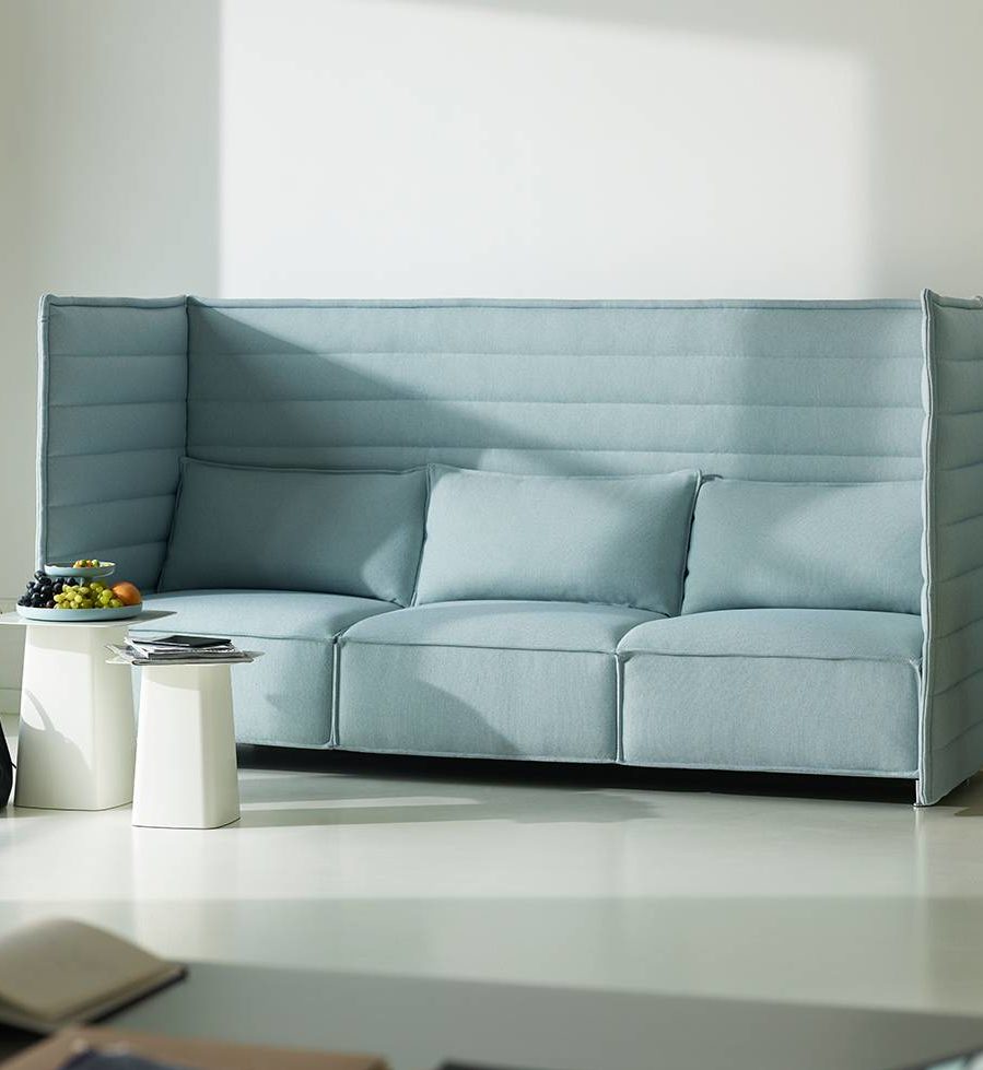 модульный диван с высокой спинкой