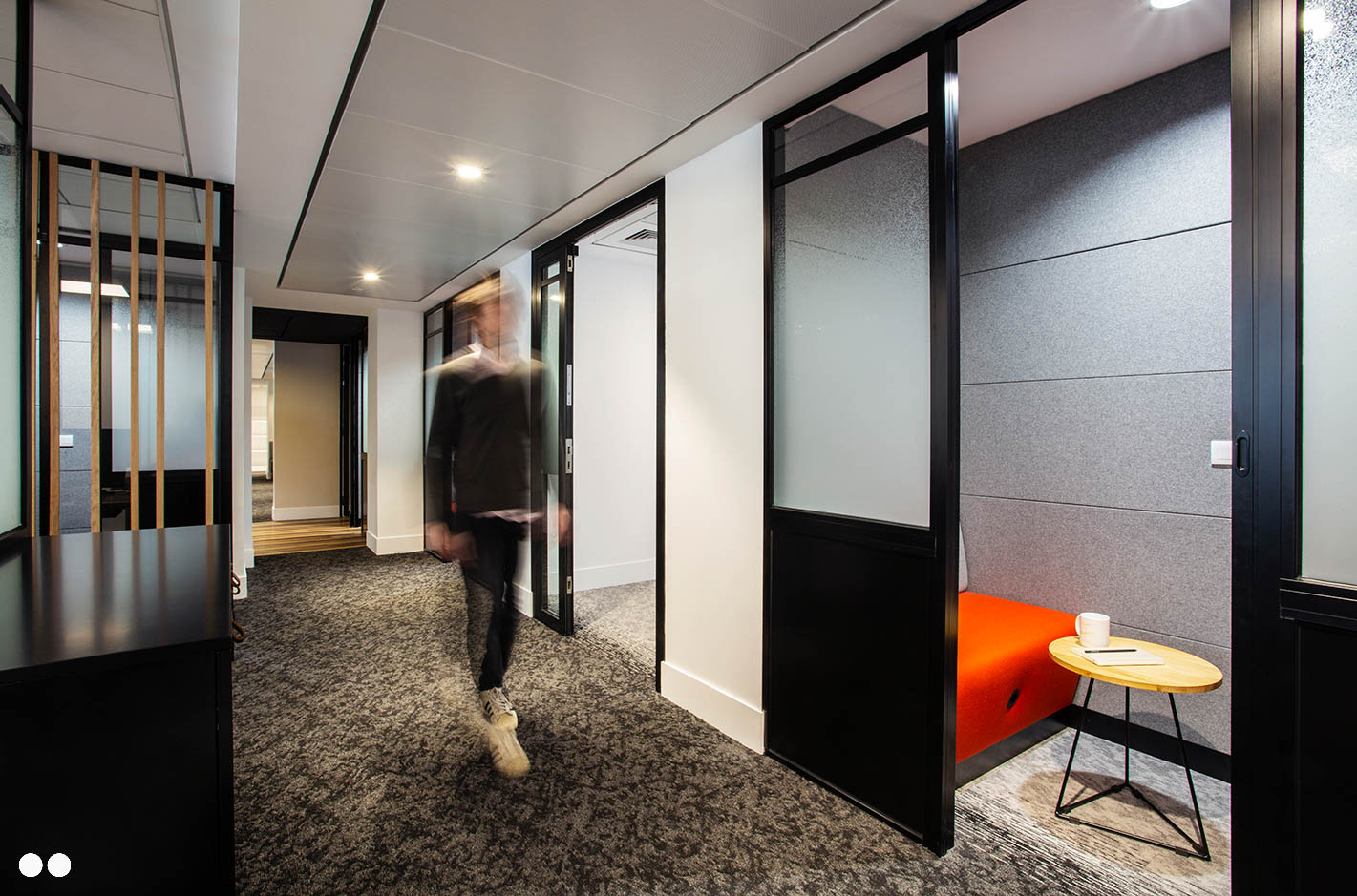 Am nagement d espaces collaboratifs postes de travail salles de