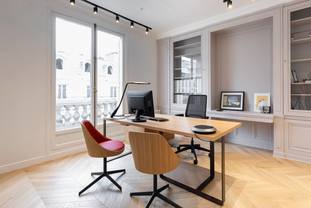 Aménagement de bureaux de direction design - Bureaux haussmanniens - Paris 8