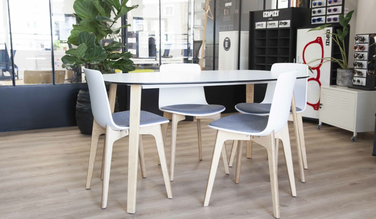 IZIPIZI - Aménagement open space, salle de réunion, cafétéria, jardin - PARIS (75) (12)