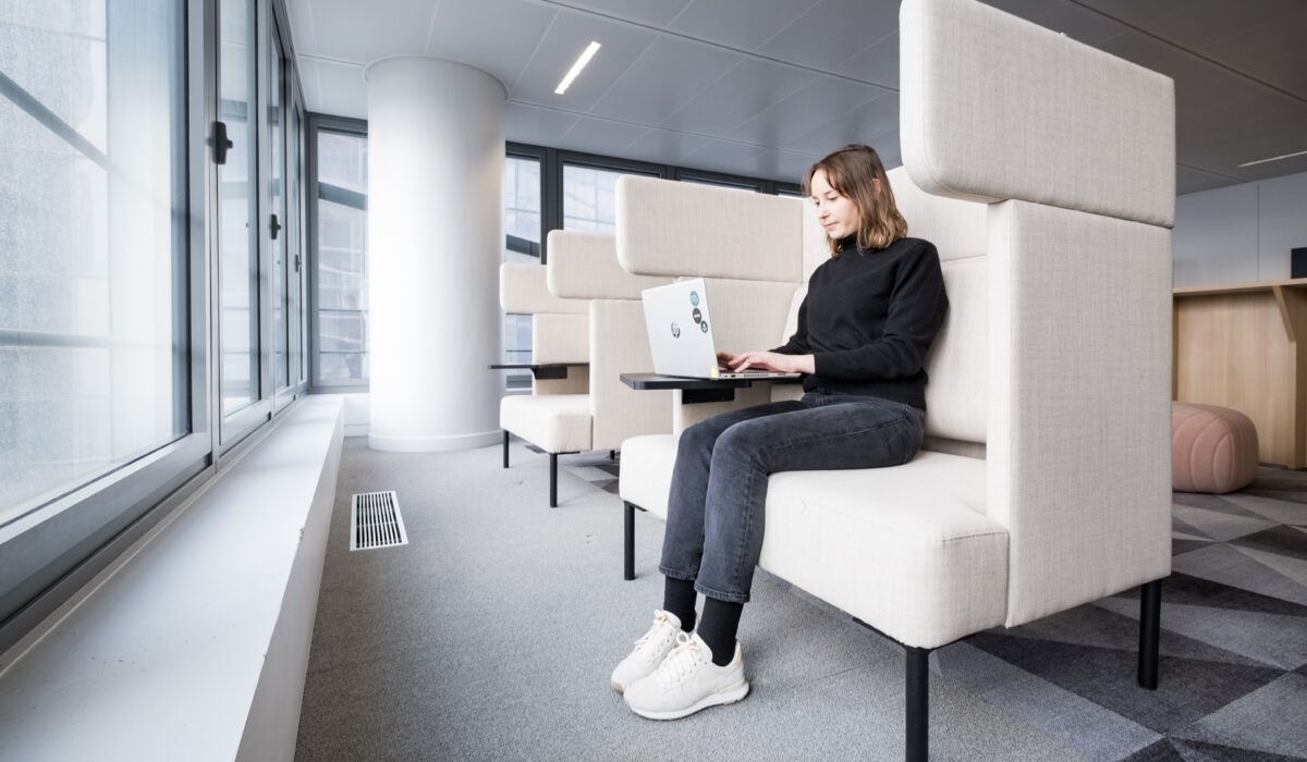 SAINT-GOBAIN - Aménagement d'espace collaboratif, cafétéria, zone d'accueil -  Hauts-de-Seine (92) (6)