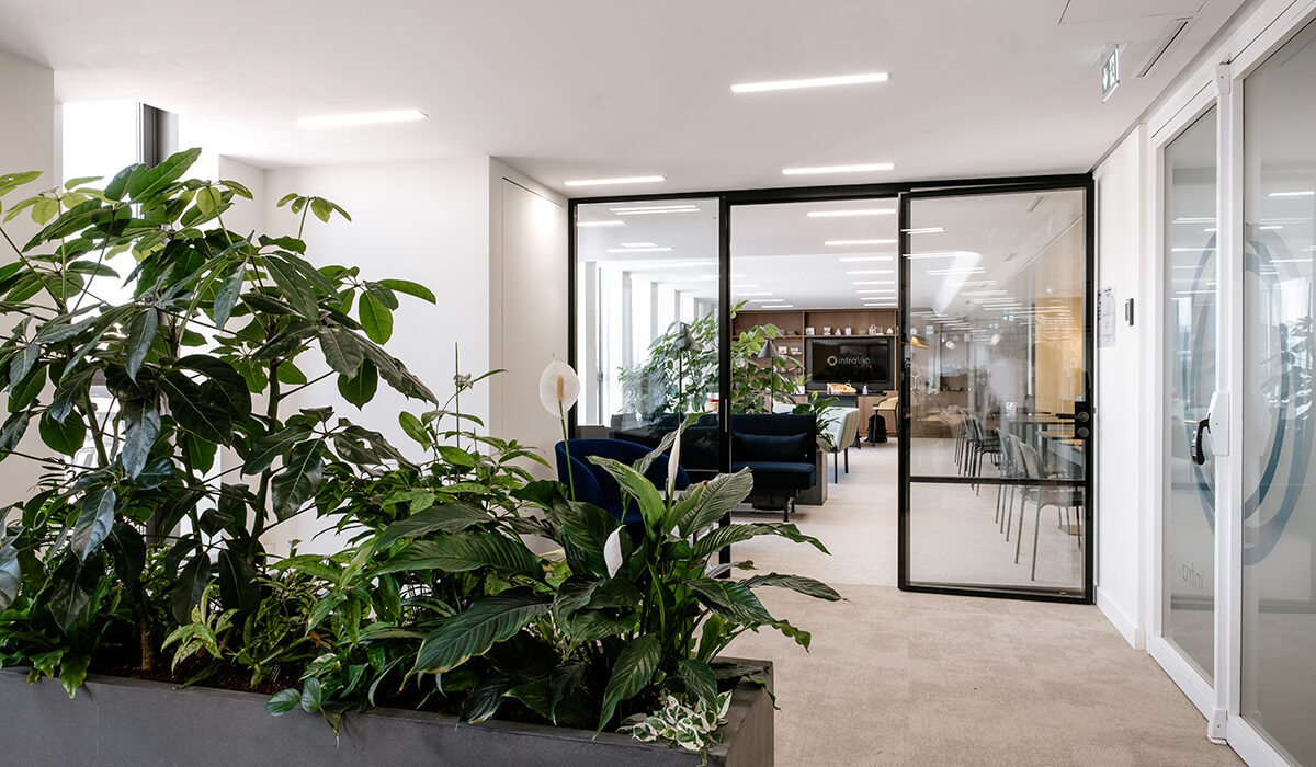 INFRAVIA - Aménagement d'espaces collaboratifs, cafétéria, zone d'accueil - PARIS (75) (8)