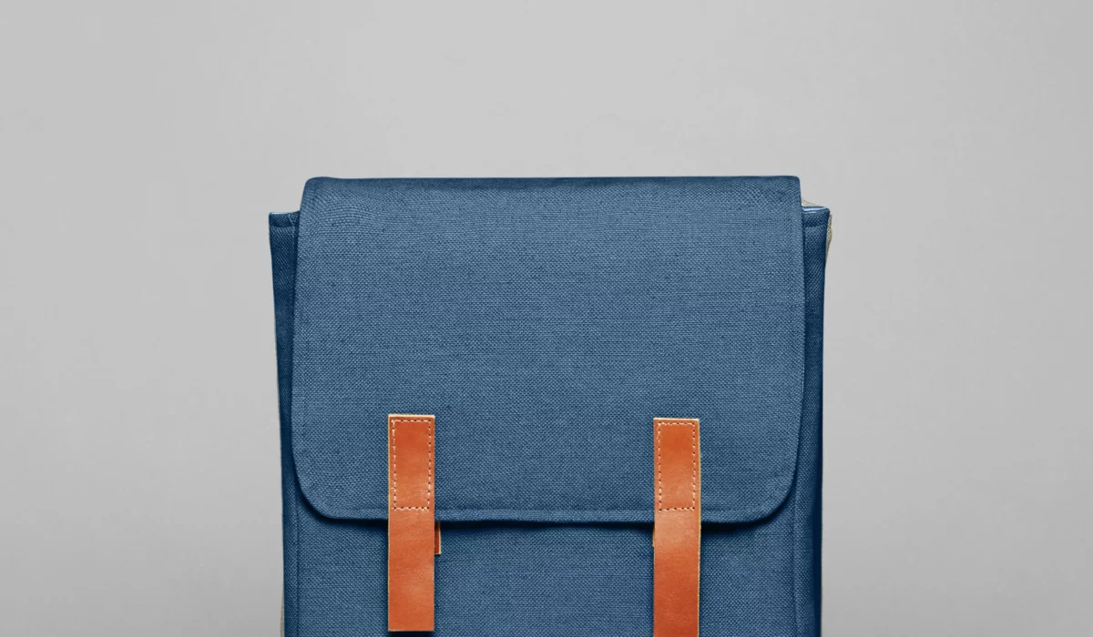 PACKSHOT_2_bleu-jean-e1667984764667