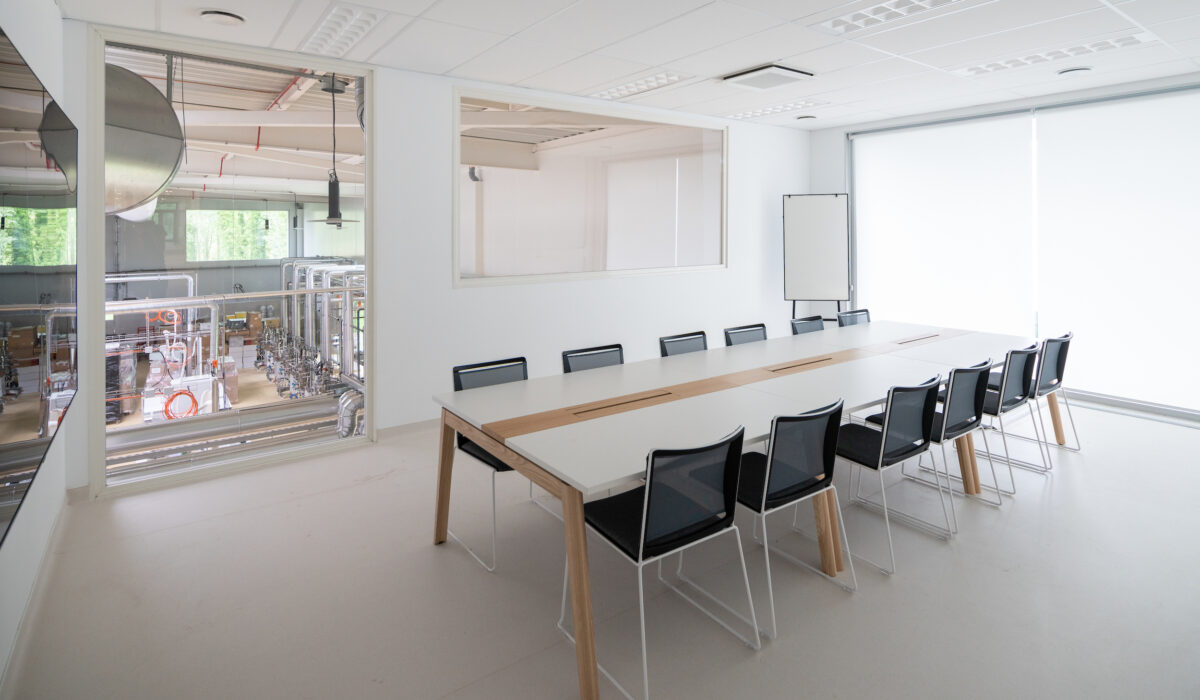 LESAFFRE - Aménagement des espaces collaboratifs, bureaux individuels, des salles de réunion et terrasses extérieures - Lille - Lesaffre  - LILLE (2)