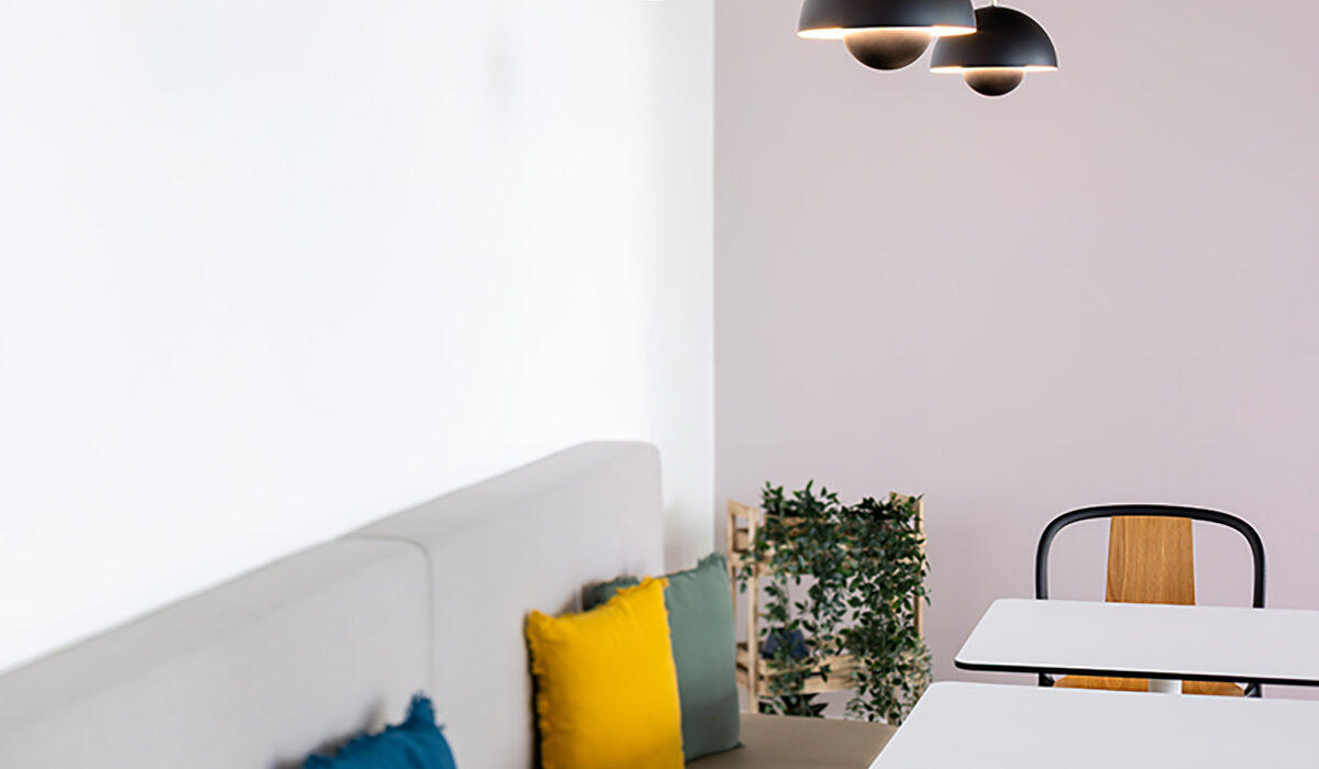 MICROPOLE - Aménagement des espaces de travail, salles de réunion, cafétérias, work café, espaces collaboratifs et cabines acoustiques - Hauts-de-Seine (92) (10)