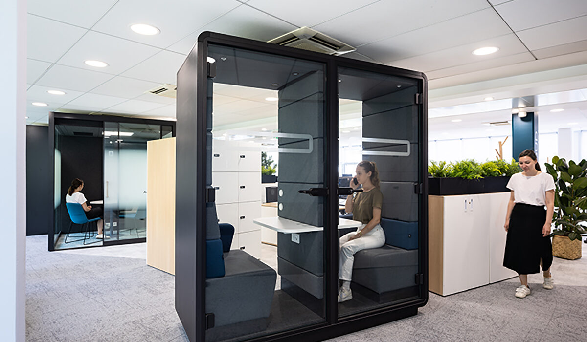 MICROPOLE - Aménagement des espaces de travail, salles de réunion, cafétérias, work café, espaces collaboratifs et cabines acoustiques - Hauts-de-Seine (92) (8)