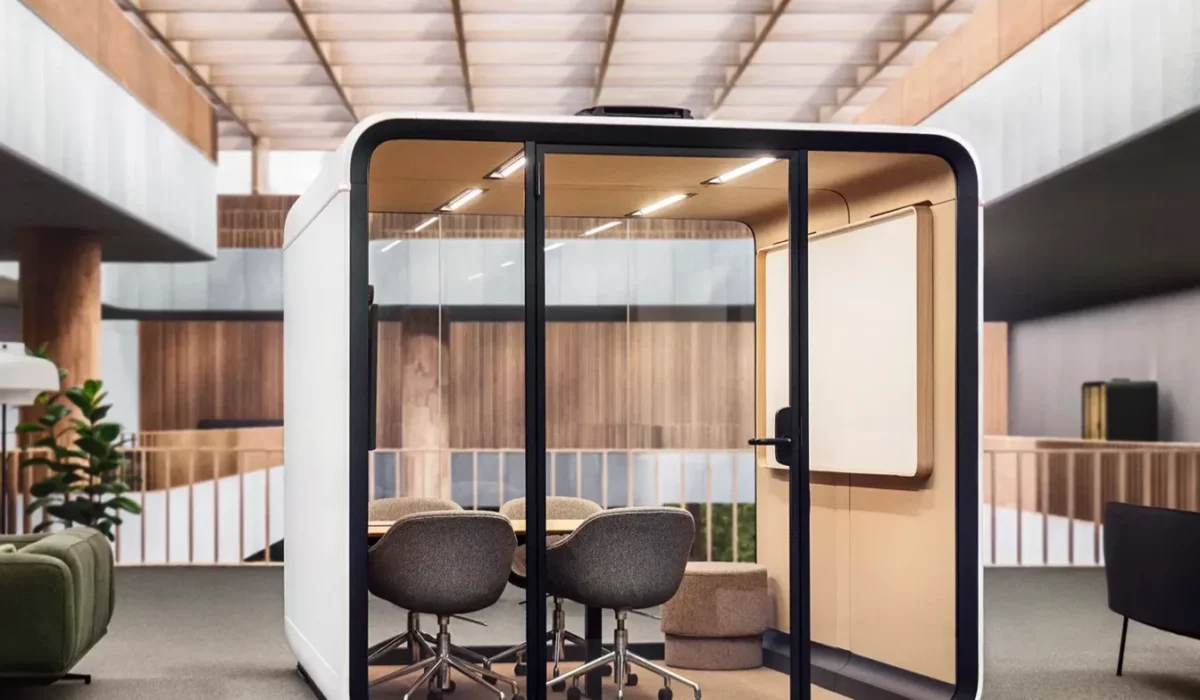 framery-six-in-open-plan-office-002-1344x1344