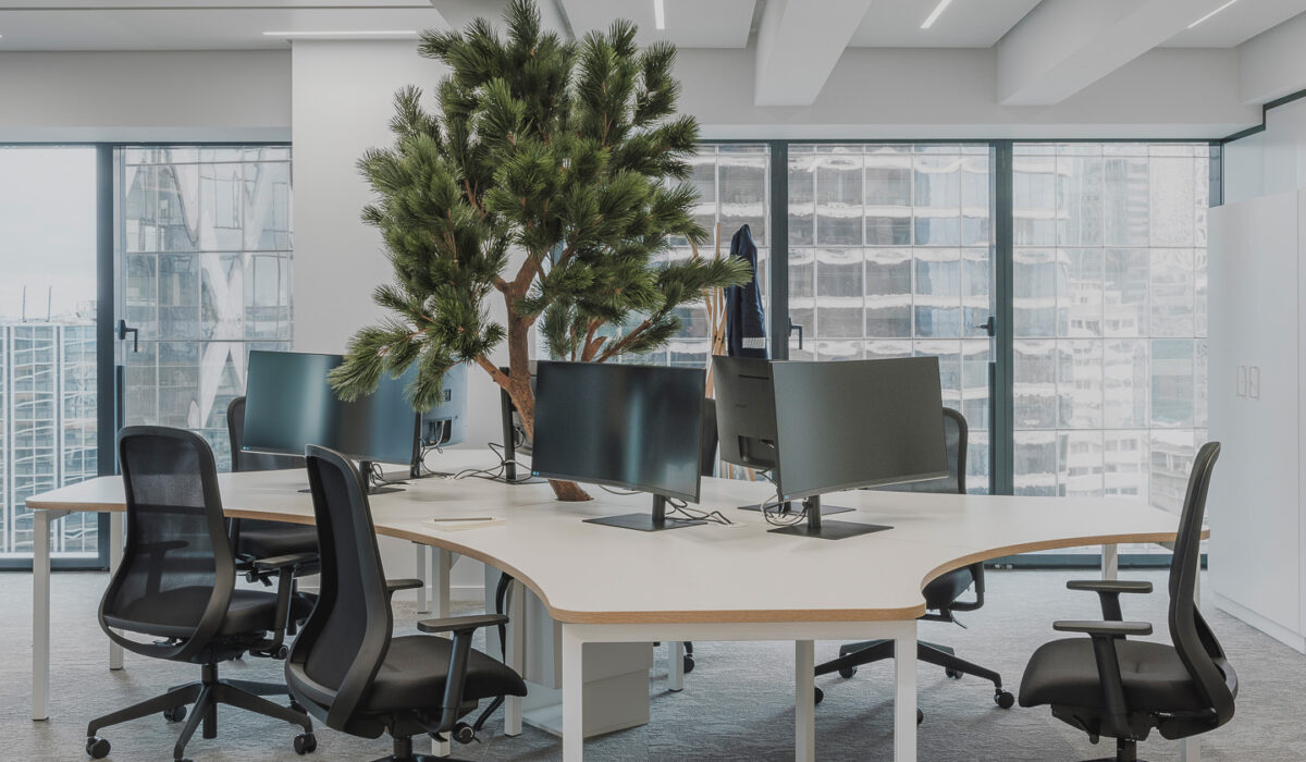 EMERIA - Aménagement espaces de travail, salles de réunion & accueil  - LA DÉFENSE - COURBEVOIE (15)