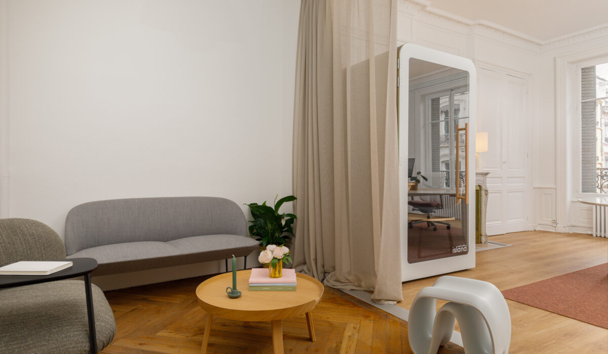 LYON - appartement espace détente et cabine acoustique