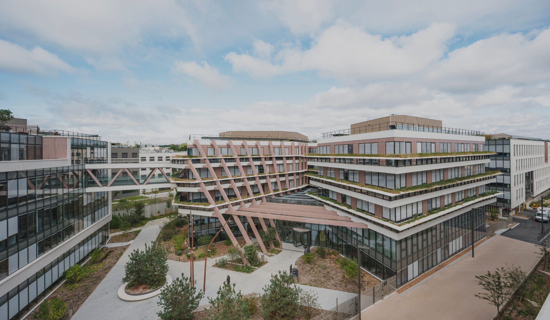 RÉALISATIONS - LIDL ensemble extérieur bâtiment
