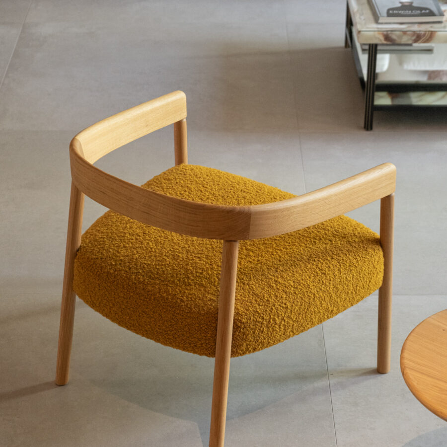 Assise lounge Nua - OMELETTE, Chaises & Fauteuils (1)