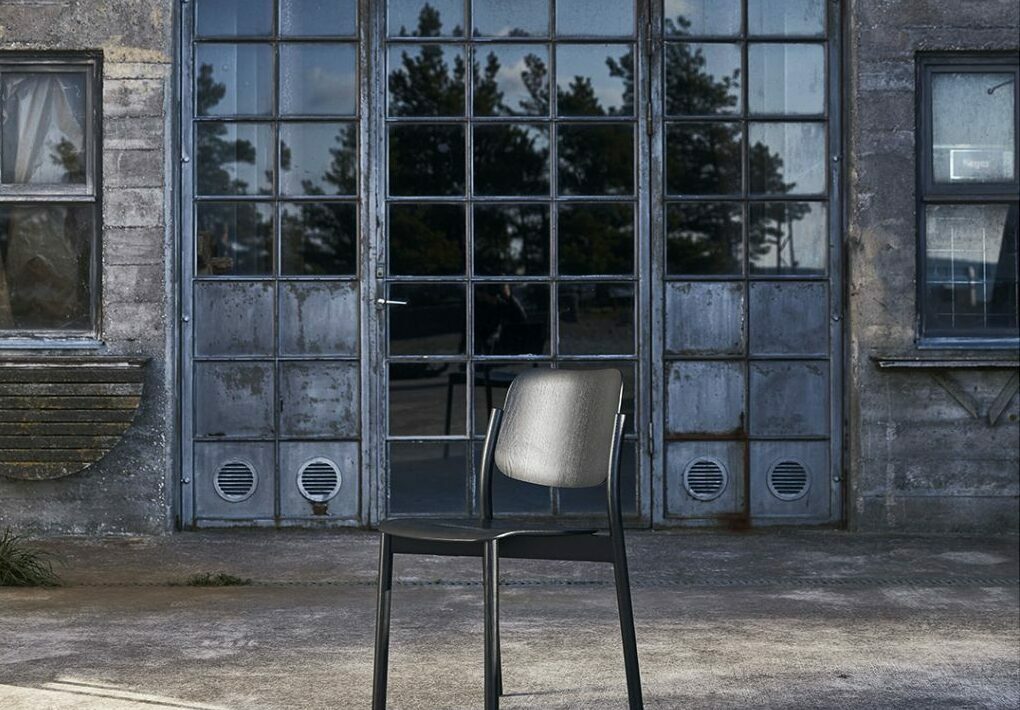 EFG - Mobilier Design X Moore Paris