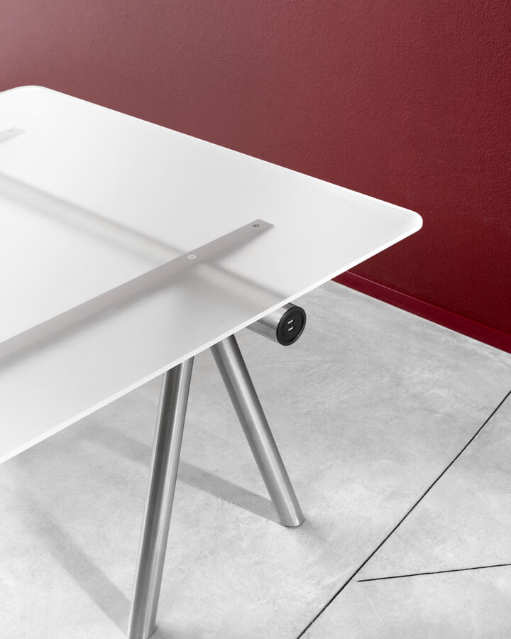 tavoli-da-ufficio-di-design-harvey-by-et-al-10