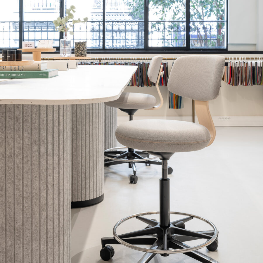 Matière Le pavé - Le Pavé, Bureaux & tables de travail (5)