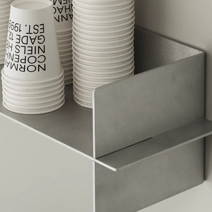 Alu Shelf – Étagère design en aluminium - Normann copenhagen, Accessoires de bureau design (2)