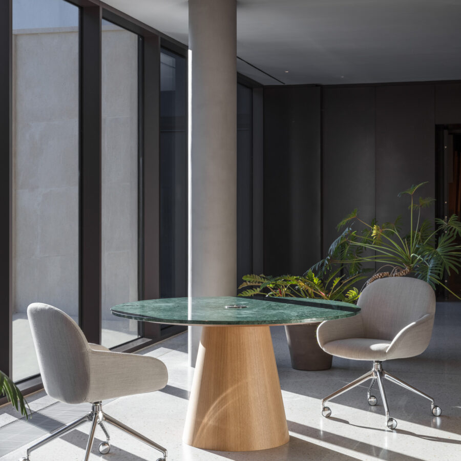 TABLE inoko - crassevig, Bureaux & tables de travail (2)