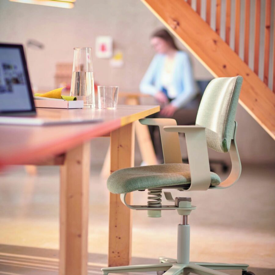 CHAISE WILK 228/30 - WILKHAHN, Chaises & Fauteuils (1)